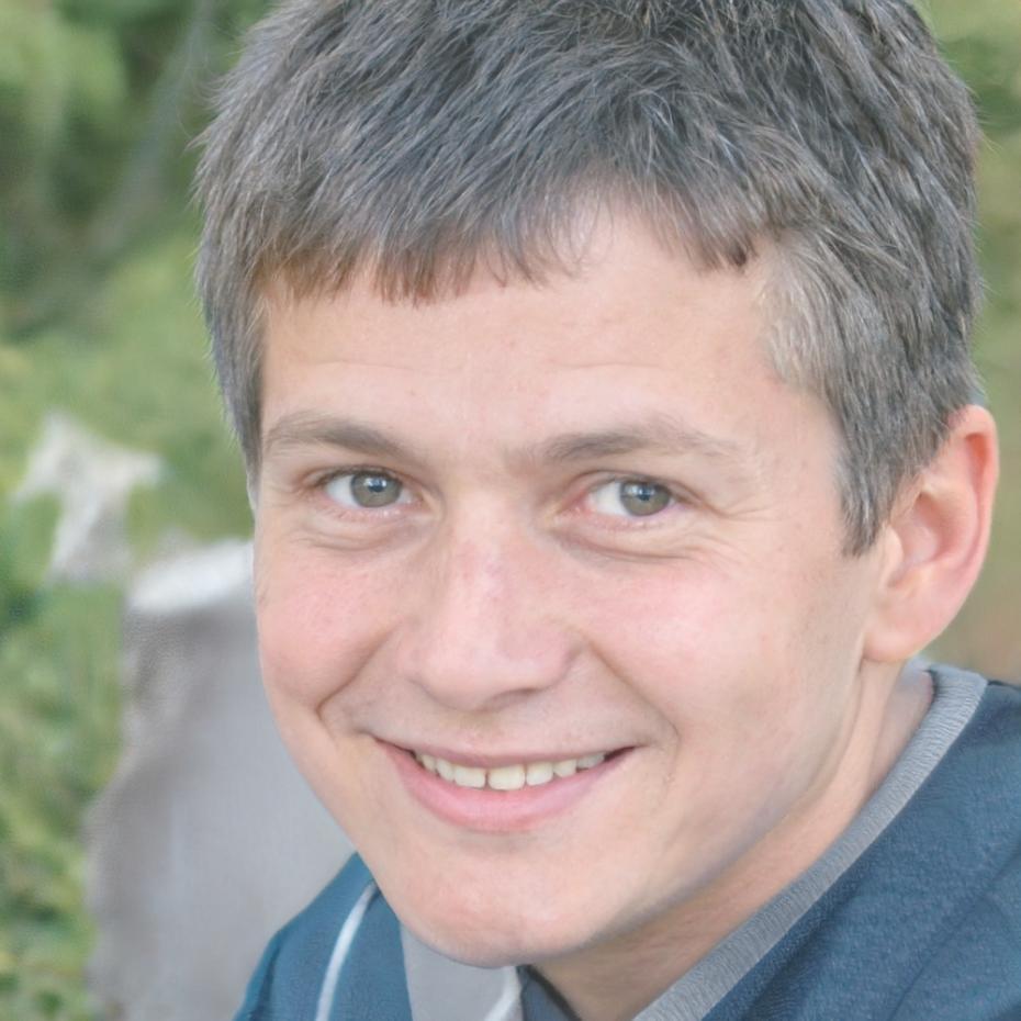 Rodrigo Vázquez, instructor principal de análisis financiero