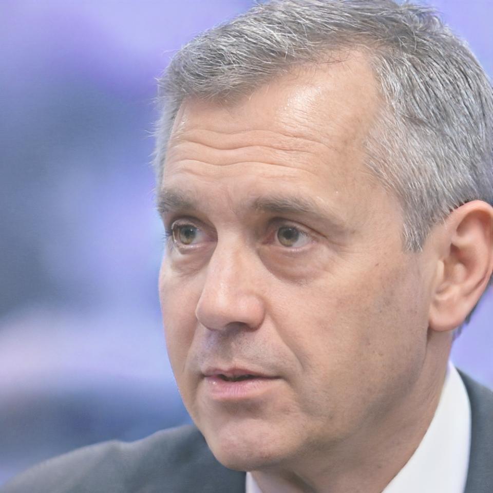 Fermín Ugarte, Especialista en Análisis Financiero de lorivianex